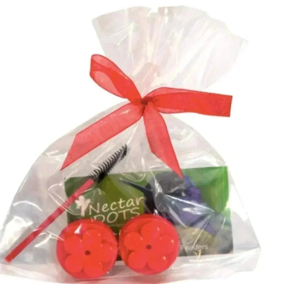 Nectar DOTS Hummingbird Feeder Kit - Picture 1 of 1